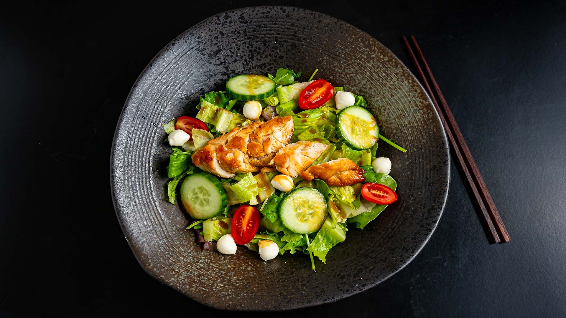 Asian salad at Oishi Sushi & Izakaya, a Japanese Restaurant in Staten Island
